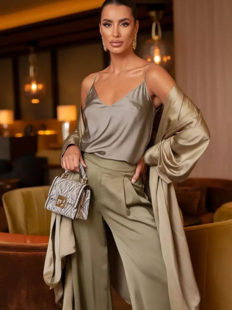 semi formal dress code women