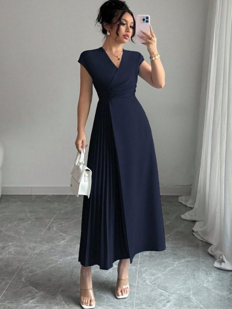 school teacher dress colour